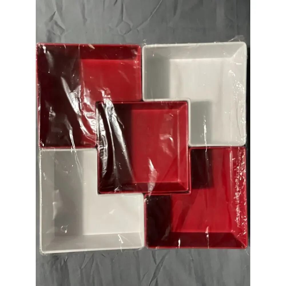 Snowflake Five Piece Plastic Candy Dishes NEW Red‎ And White Retro
